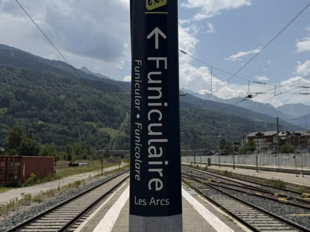 Monter aux Arcs depuis Bourg-Saint-Maurice : le funiculaire